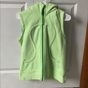 Lululemon Scuba vest. Size 8.